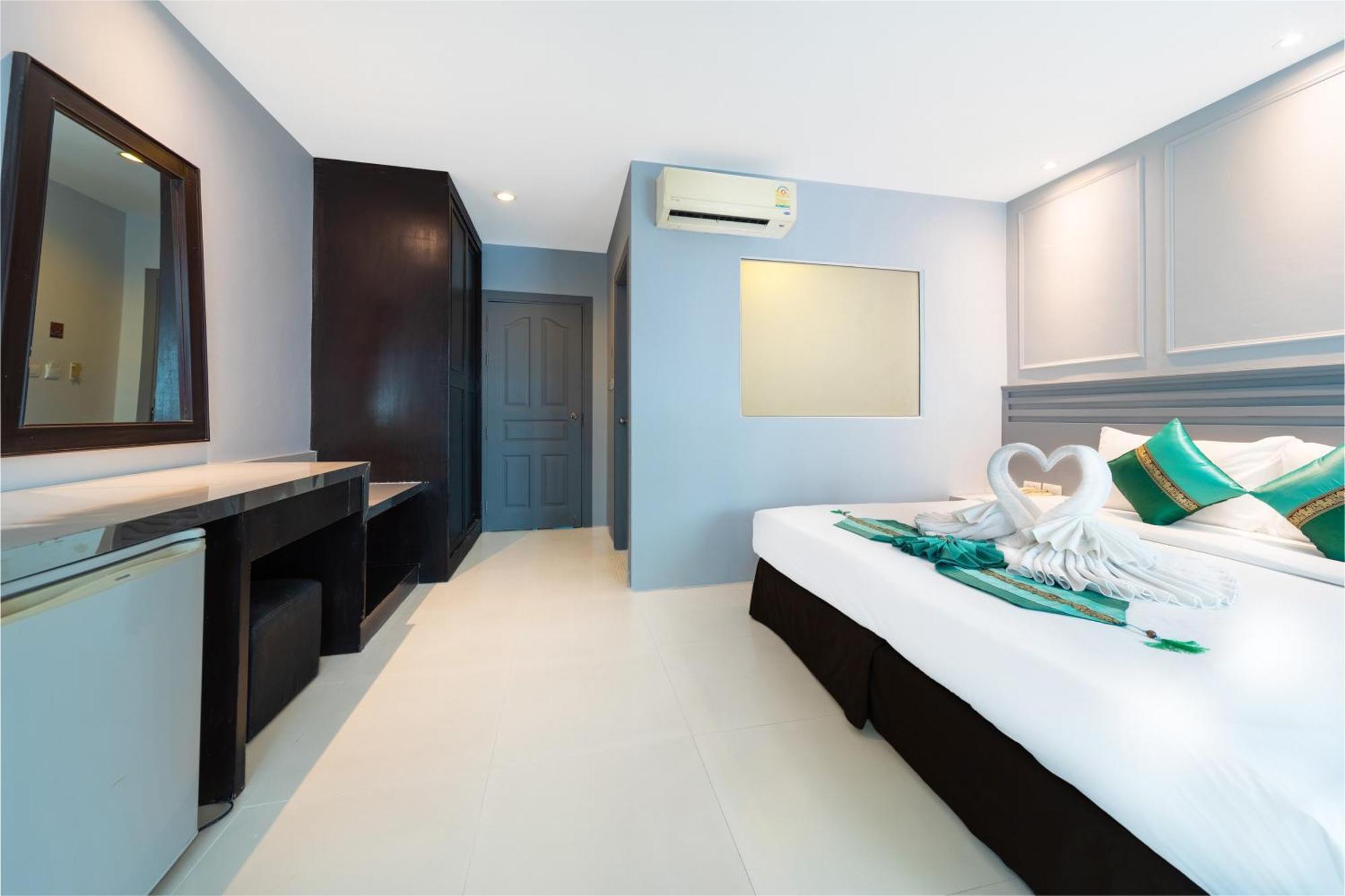 Fundee Boutique Hotel Patong Exterior photo